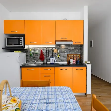 بيت ضيافة Andrea House With